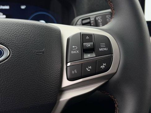 New 2026 Ford Explorer Active RWD image 42
