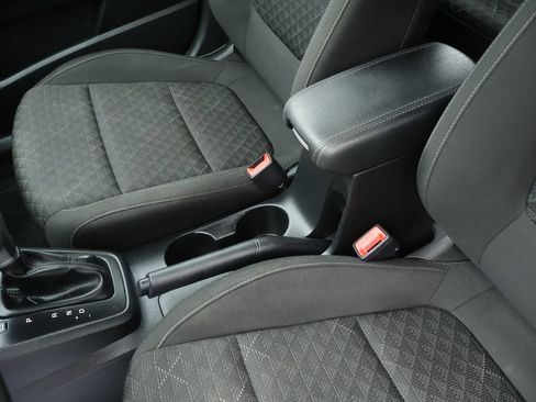 Used 2023 Kia Rio S FWD image 17