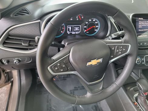 Used 2022 Chevrolet Malibu RS FWD image 15