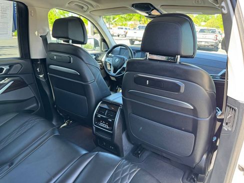 Used 2026 BMW X7 xDrive40i AWD/4WD image 35