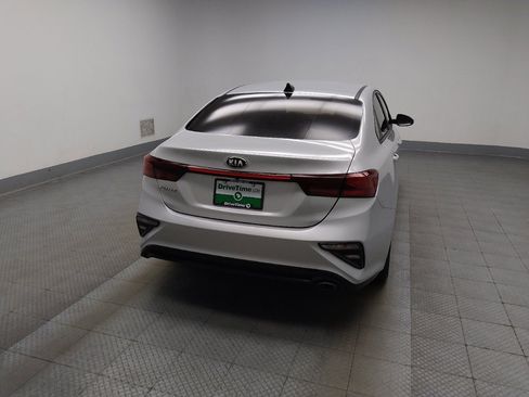 Used 2021 Kia Forte LXS FWD image 7
