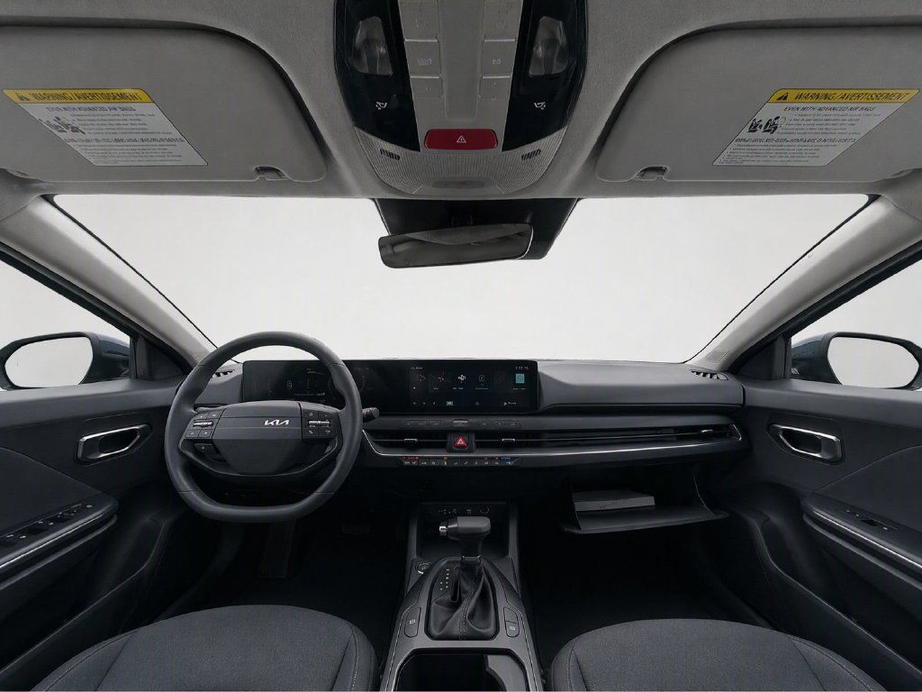Used 2025 Kia K4 FWD image 18