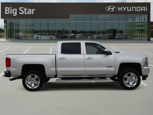 Used 2018 Chevrolet Silverado 1500 LTZ w/ Texas Edition image 5