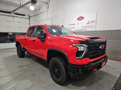 Used 2025 Chevrolet Silverado 2500 ZR2 w/ Technology Package