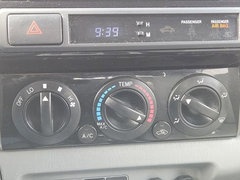 Used 2013 Toyota Tacoma 4x4 Double Cab w/ SR5 Pkg image 33