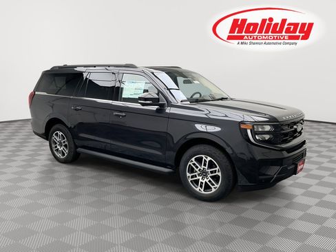 New 2025 Ford Expedition Max Active image 1