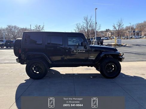 Used 2013 Jeep Wrangler Unlimited Sahara w/ Connectivity Group image 4