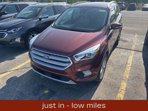 Used 2018 Ford Escape Titanium w/ Ford Safe & Smart Package AWD/4WD image 1