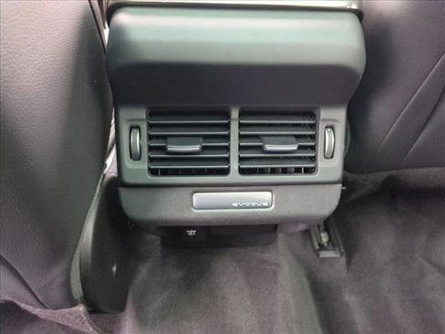 Used 2020 Land Rover Range Rover Evoque First Edition image 18