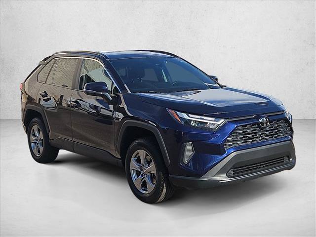 Used 2023 Toyota RAV4 XLE AWD/4WD image 4