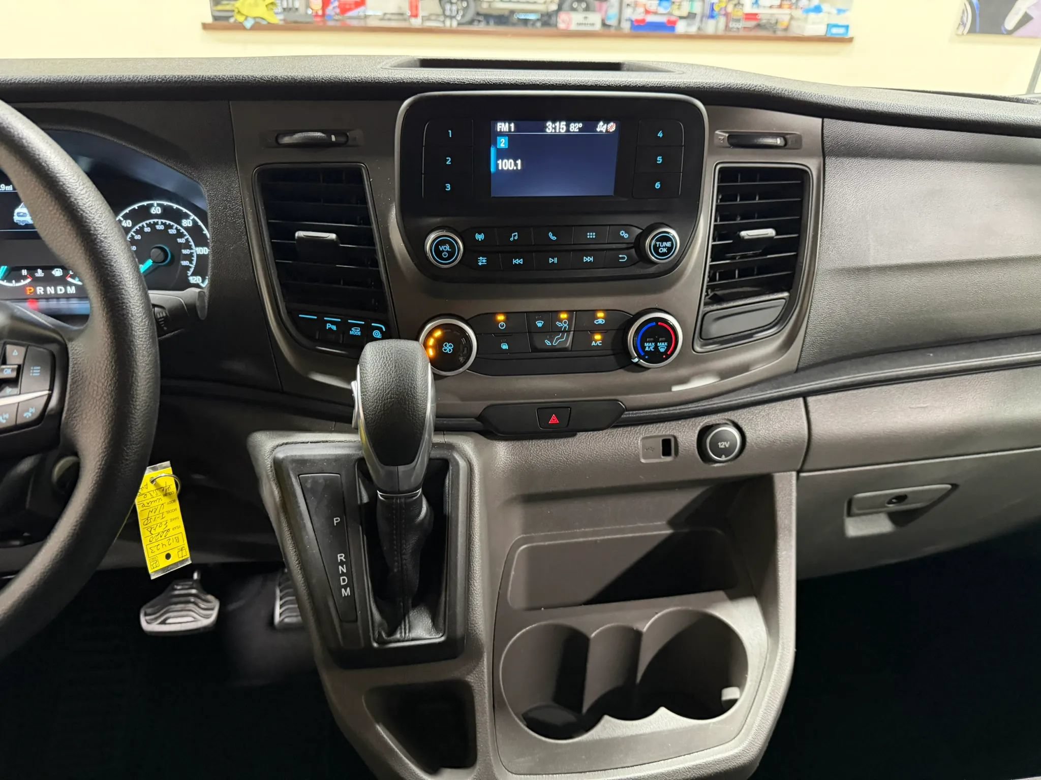 Used 2020 Ford Transit 150 XLT AWD/4WD image 46