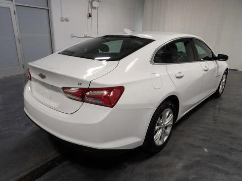 Used 2020 Chevrolet Malibu LT FWD image 4
