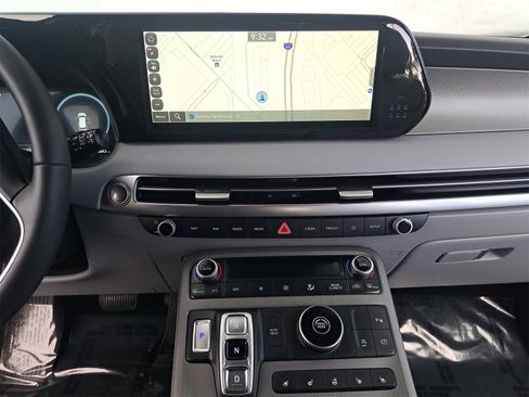 Used 2024 Hyundai Palisade SEL image 22