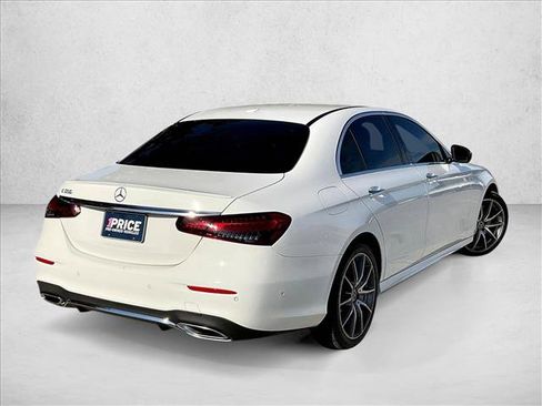 Used 2022 Mercedes-Benz E 350 Sedan image 2