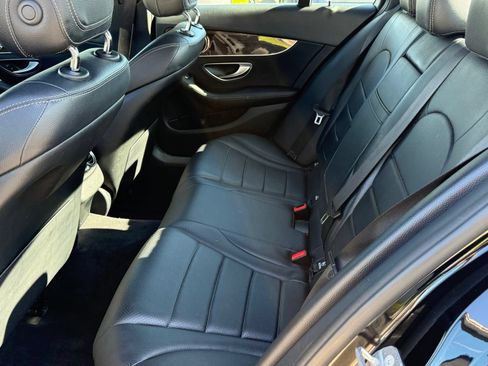 Used 2020 Mercedes-Benz C 300 Sedan image 43