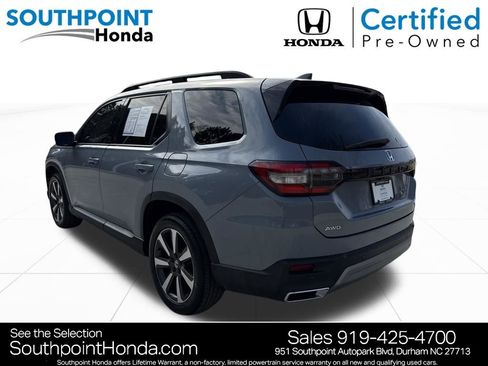 Certified 2023 Honda Pilot Touring image 6