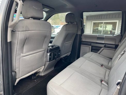 Used 2016 Ford F150 XLT w/ Equipment Group 302A Luxury image 26