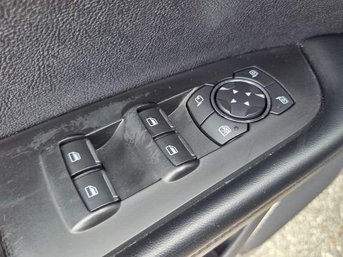 Used 2020 Lincoln Nautilus Standard w/ Equipment Group 101A image 33