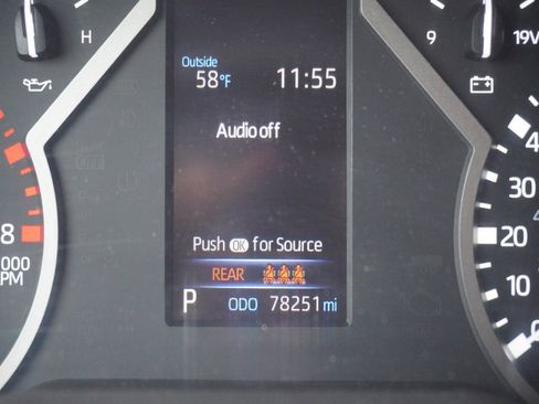 Used 2023 Toyota Tundra SR5 w/ SR5 Convenience Package AWD/4WD image 24