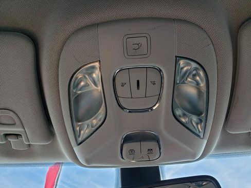 Used 2017 Jeep Compass Trailhawk w/ Leather Interior Group AWD/4WD image 26