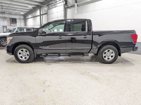 Used 2021 Nissan Titan S w/ S Utility Package image 6