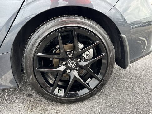 Used 2025 Honda Civic Sport image 18