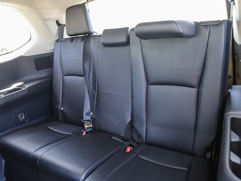 Certified 2024 Toyota Grand Highlander AWD Hybrid image 20