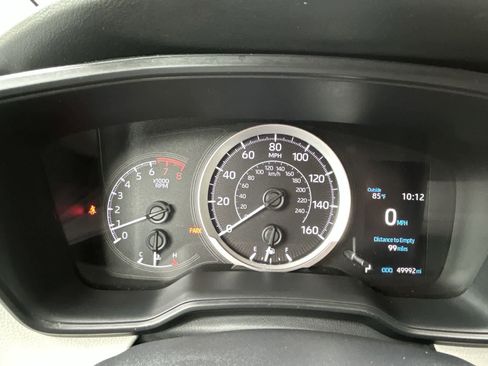 Used 2021 Toyota Corolla LE w/ LE Convenience Package FWD image 19