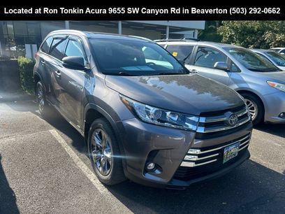 Used 2019 Toyota Highlander Limited Platinum
