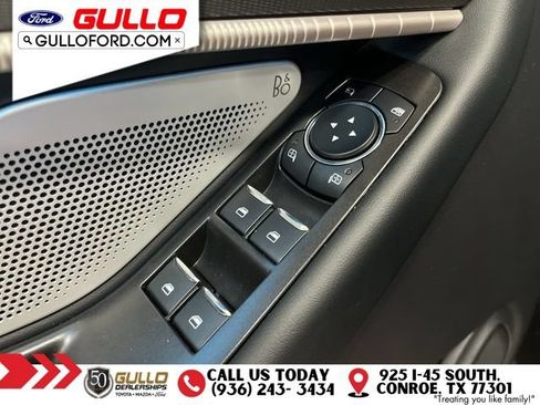 Used 2025 Ford Explorer ST w/ Sun And Sound Package AWD/4WD image 20