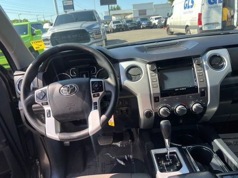 Used 2019 Toyota Tundra SR5 w/ TRD Off Road Package image 19