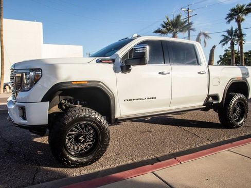 Used 2021 GMC Sierra 3500 Denali w/ Denali Ultimate Package image 6