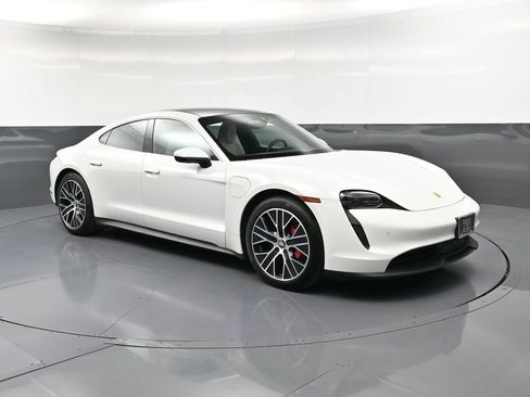 Certified 2020 Porsche Taycan 4S AWD/4WD image 10