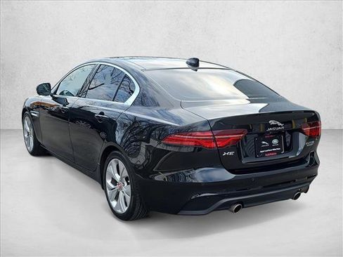 Used 2020 Jaguar XE S image 7