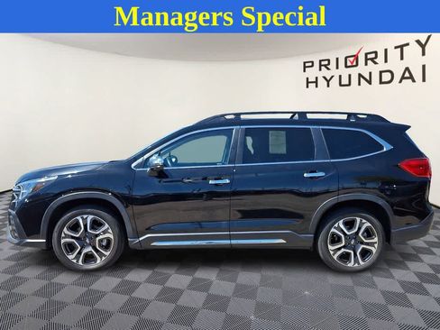 Used 2023 Subaru Ascent Touring AWD/4WD image 7