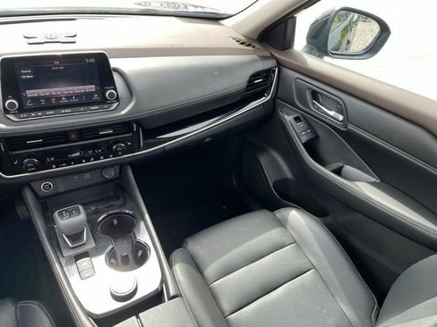 Used 2023 Nissan Rogue SL AWD/4WD image 13