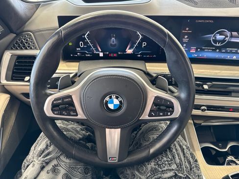 Used 2024 BMW X7 xDrive40i w/ M Sport Package AWD/4WD image 20