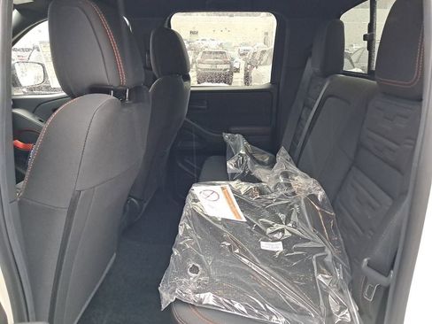 New 2026 Nissan Frontier PRO-4X w/ Pro-4x Convenience Package image 26