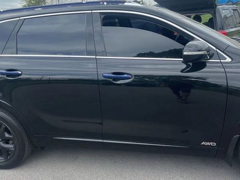 Used 2017 Kia Sorento SX AWD/4WD image 11
