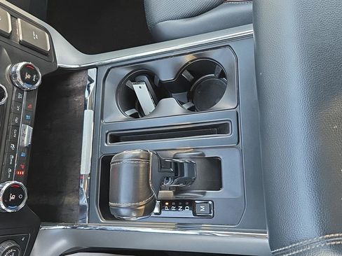 Used 2021 Ford F150 Lariat w/ Equipment Group 501A Mid image 23