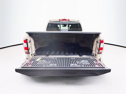 Used 2024 Nissan Frontier PRO-4X w/ Off-Road Protection Package AWD/4WD image 24