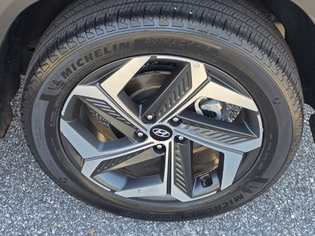 Used 2023 Hyundai Tucson Limited AWD/4WD image 43