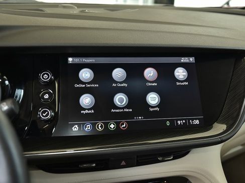 Used 2021 Buick Envision Essence image 25