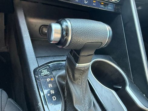 Used 2021 Kia K5 LXS FWD image 22