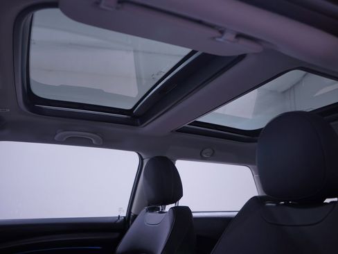 Used 2024 MINI Cooper SE image 8