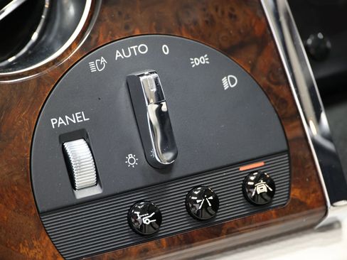 Used 2015 Rolls-Royce Ghost RWD image 24