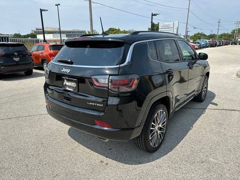 Used 2022 Jeep Compass Limited w/ Elite Group AWD/4WD image 7