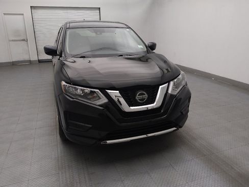 Used 2020 Nissan Rogue S image 14