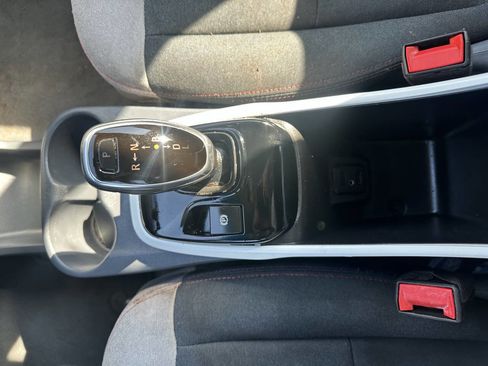 Used 2020 Chevrolet Bolt LT image 22