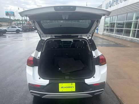 Used 2025 Buick Encore GX Preferred FWD image 12